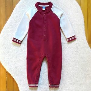 Old Navy baby onesie - varsity detail 12-18M